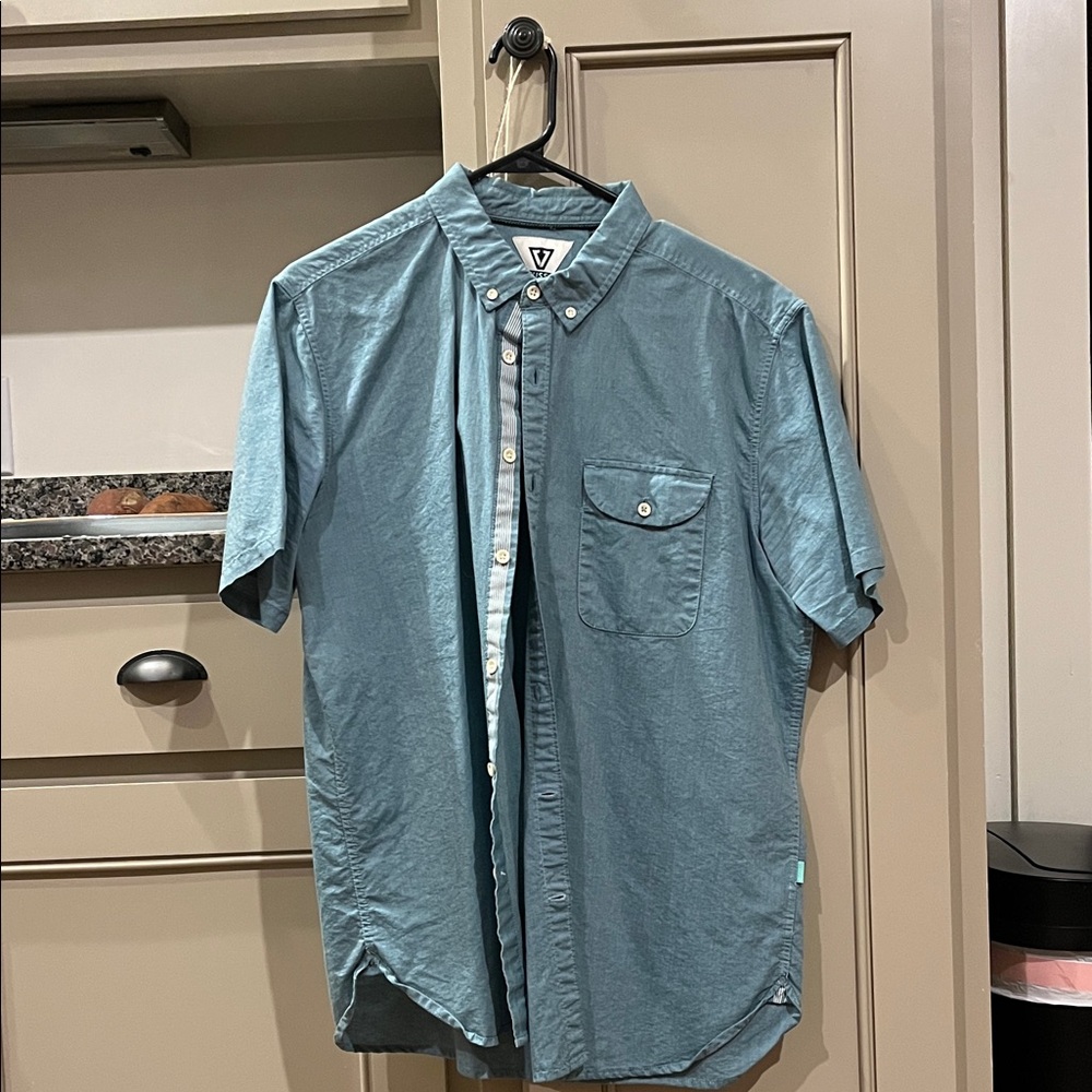 Vissla Teal Casual Button Down Shirt